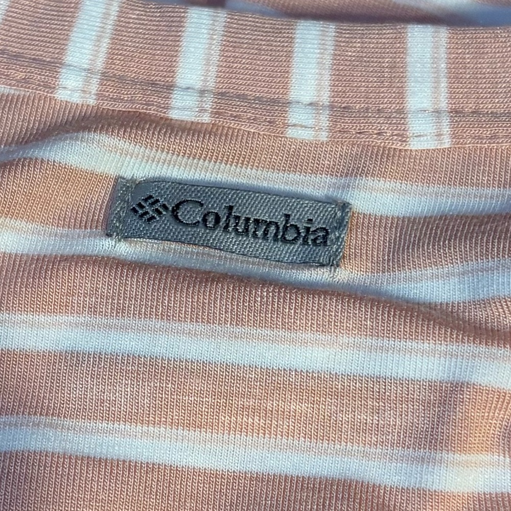 Columbia Women's Xs Pink and White Striped V-Neck Top - Picture 5 of 7